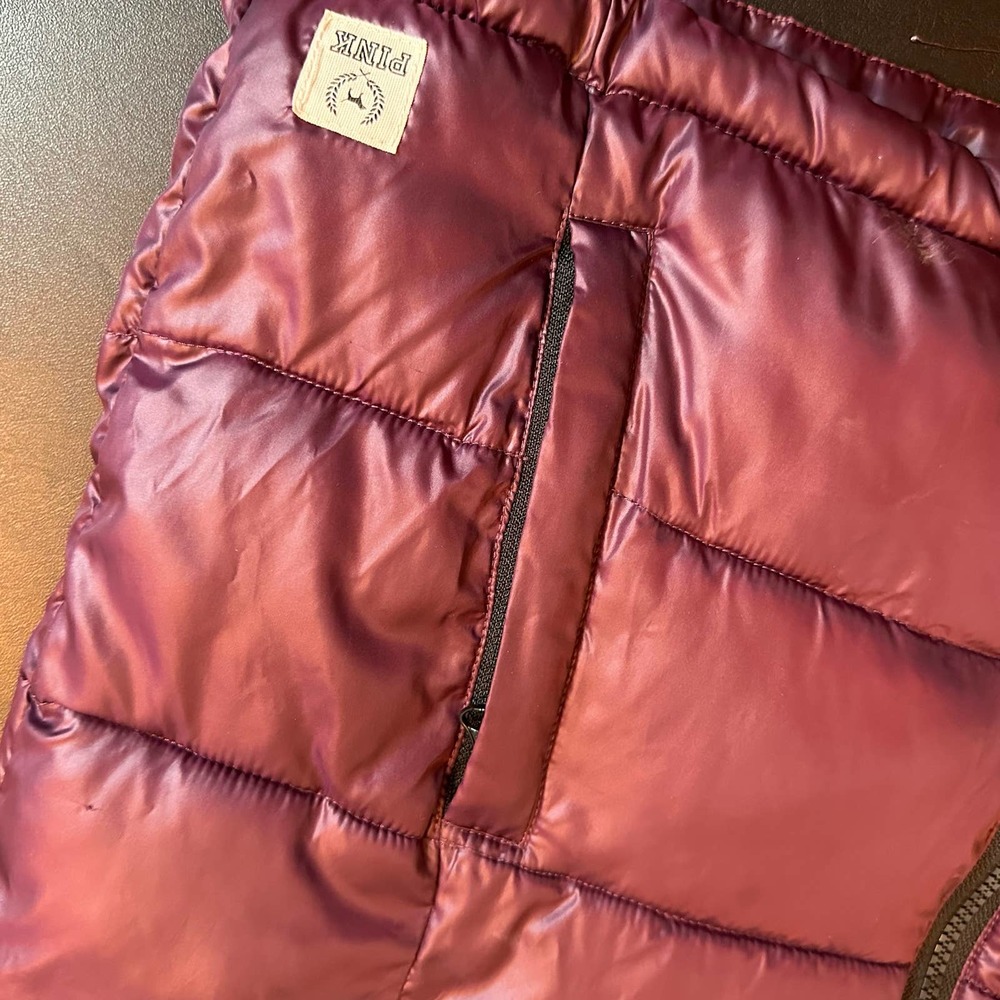 Victoria's Secret PINK Burgundy Puffer Vest size medium - Picture 6 of 8